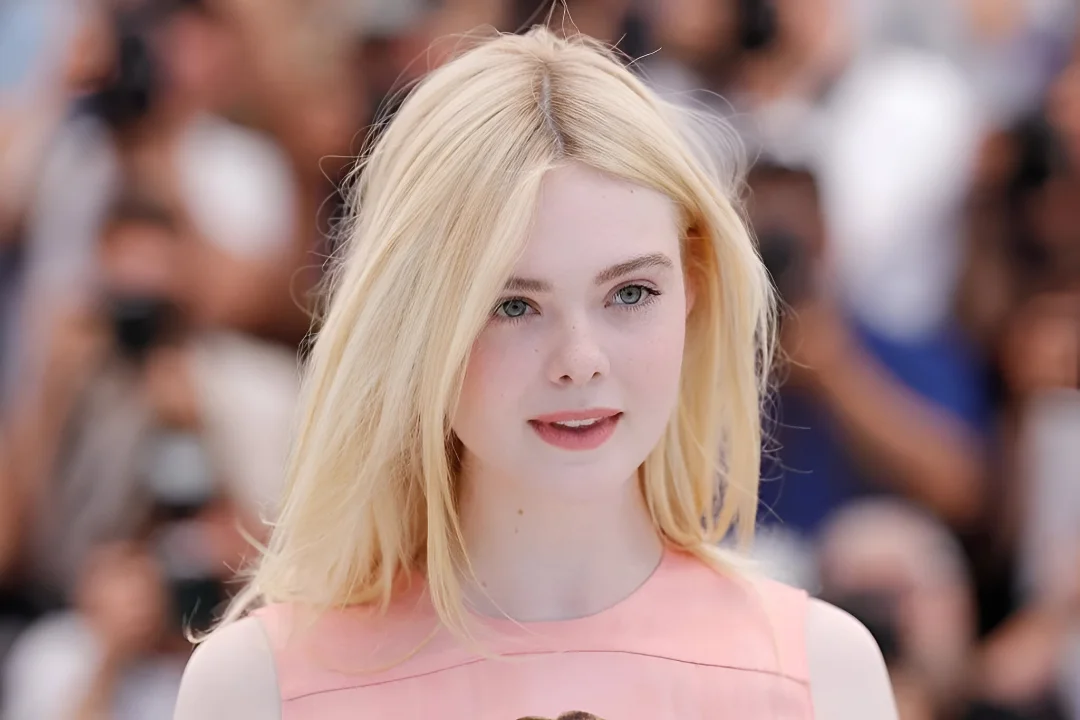 elle fanning net worth